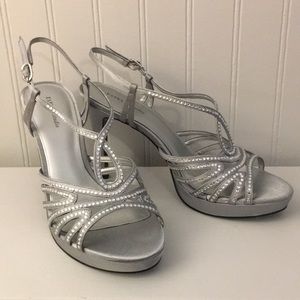 Papell Studios Annabel Strappy Heel, Size 8